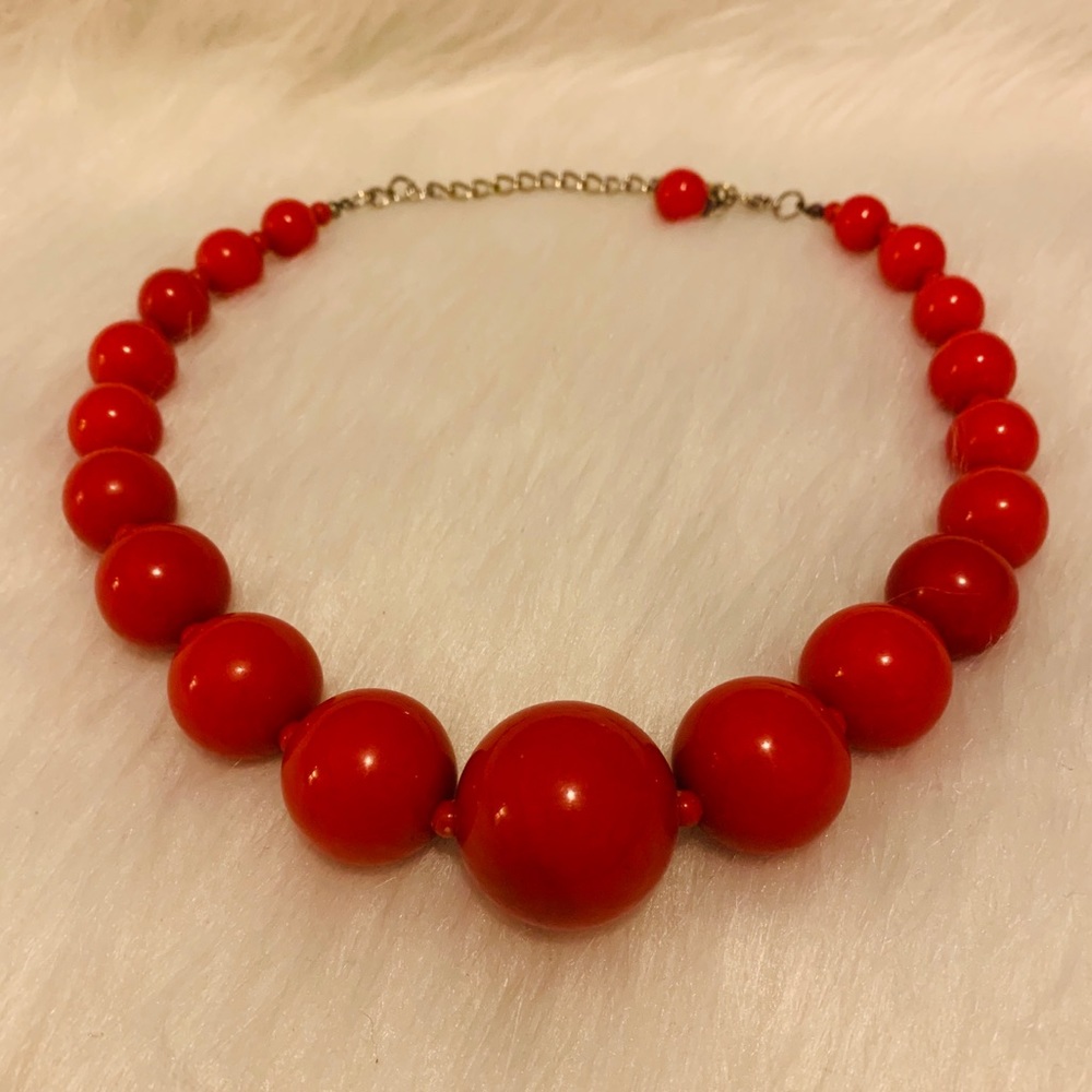 Vintage 80’s large bead necklace